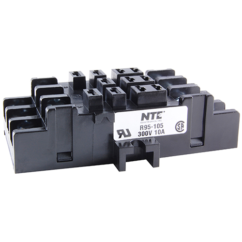 Socket-11 Pin Heavy Duty Blade 300V 10amp Panel Or Surface Mount With Pressure Clamp Screws